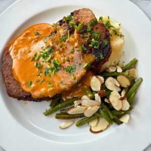 $15 Daily Lunch Special with Drink