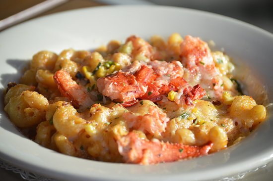 Complimentary Lobster Mac & Cheese with Any Two Entrées